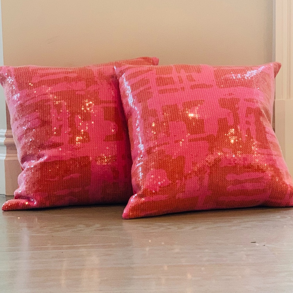 Gorgeous decorative cushions